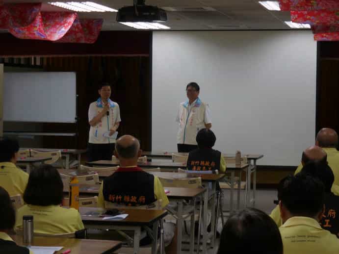 新竹縣政府政風處106年廉政志工專業訓練新竹縣政府政風處張處長鴻俊致詞