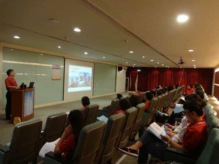 南投縣政府政風處辦理106年廉政志工專業訓練全民督工講師上課情形