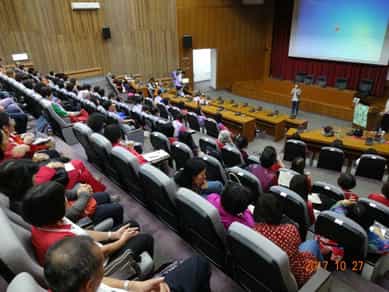 南投縣政府政風處主辦106年中區廉政志工交流參訪活動上課情形