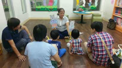 高雄市政府政風處辦理106年「FUN心聽故事」廉政說故事活動自製故事中角色玩偶，更增添了故事的真實感