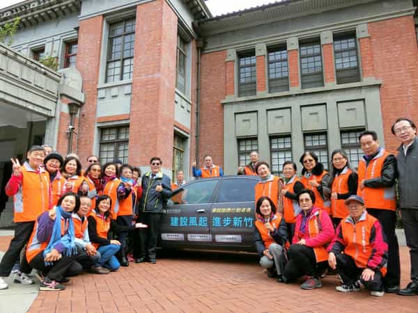 新竹市政府政風處107年廉政志工路平督工教育訓練  廉政把關專車出動廉政專車