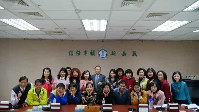 嘉義市政府政風處召開107年廉政志工聯繫會議 表揚績優志工全體志工大合照