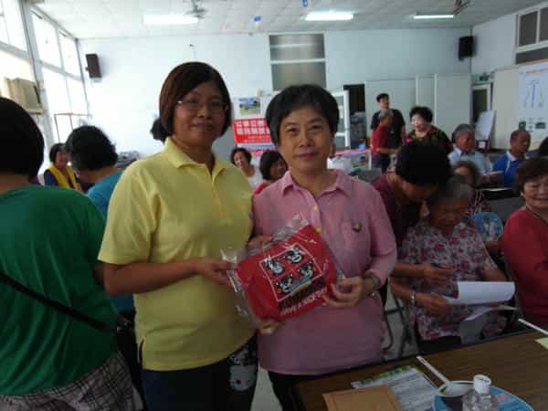 新竹縣政府政風處廉政志工協助辦理107年「獎勵保護檢舉貪污瀆職辦法」宣導