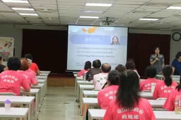 臺南市政府政風處舉辦廉政志(義)工107年專業教育訓練 ，活動圓滿結束。臺南大學戲劇創作與應用學系蔡依仁老師講授「廉政故事腳本(劇本)創意寫作實務」