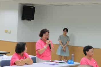 臺南市政府政風處舉辦廉政志(義)工107年專業教育訓練 ，活動圓滿結束。志工就跨局處現場勘查時實際操作「臺南市道路挖掘行動查報APP」提出多項疑問