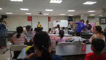 宜蘭縣政府政風處廉政志工說故事巡迴表演活動，看戲修心，體會廉潔誠信的美德