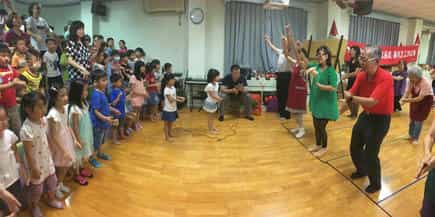 雲林縣政府政風處廉政志工說故事校園宣導 圓滿落幕兒歌帶動唱