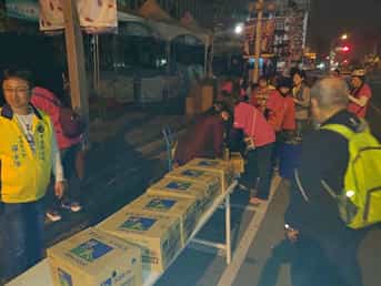 屏東縣政府廉政志工協助辦理2020元旦升旗典禮設攤活動