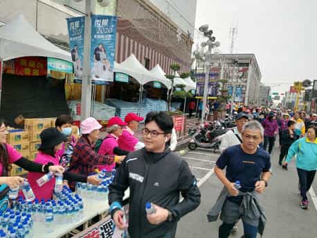 屏東縣政府廉政志工協助辦理2020元旦升旗典禮設攤活動