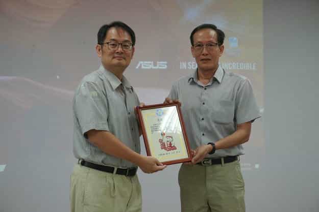 相隔4年再相聚  雲嘉廉政志工齊步走！嘉義市政府政風處贈送特製感謝狀給雲林縣政府