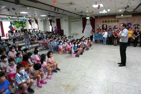 嘉市廉政行動劇:不能收的禮物不要收 嘉義市政府劉孟政副處長致詞