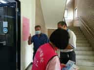 退輔會高雄榮總政風室結合「廉政志工」參與高雄榮服處「109年服務網座談會」～辦理「廉手出擊」反貪宣導活動高雄榮總政風室辦理廉政宣導服務及致贈宣導品