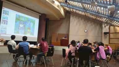 廉政志工參與110年度海洋廉政繪本宣導及創作分享課程楊婉怡主任講授「小海龜的逆襲」繪本