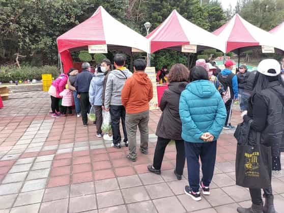 雲林縣政風處廉政志工配合辦理「2022福虎帶財神 幸福麥寮城」宣導活動