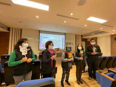 新竹縣政府政風處廉政志工隊111年度特殊訓練暨志願服務聯繫會報志工上台實際演練