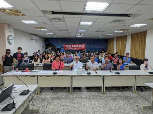 「深度反賄選解析，說給有深度的你聽」之廉政志工專業訓練課程講習縣長與全體廉政志工及同仁大合照