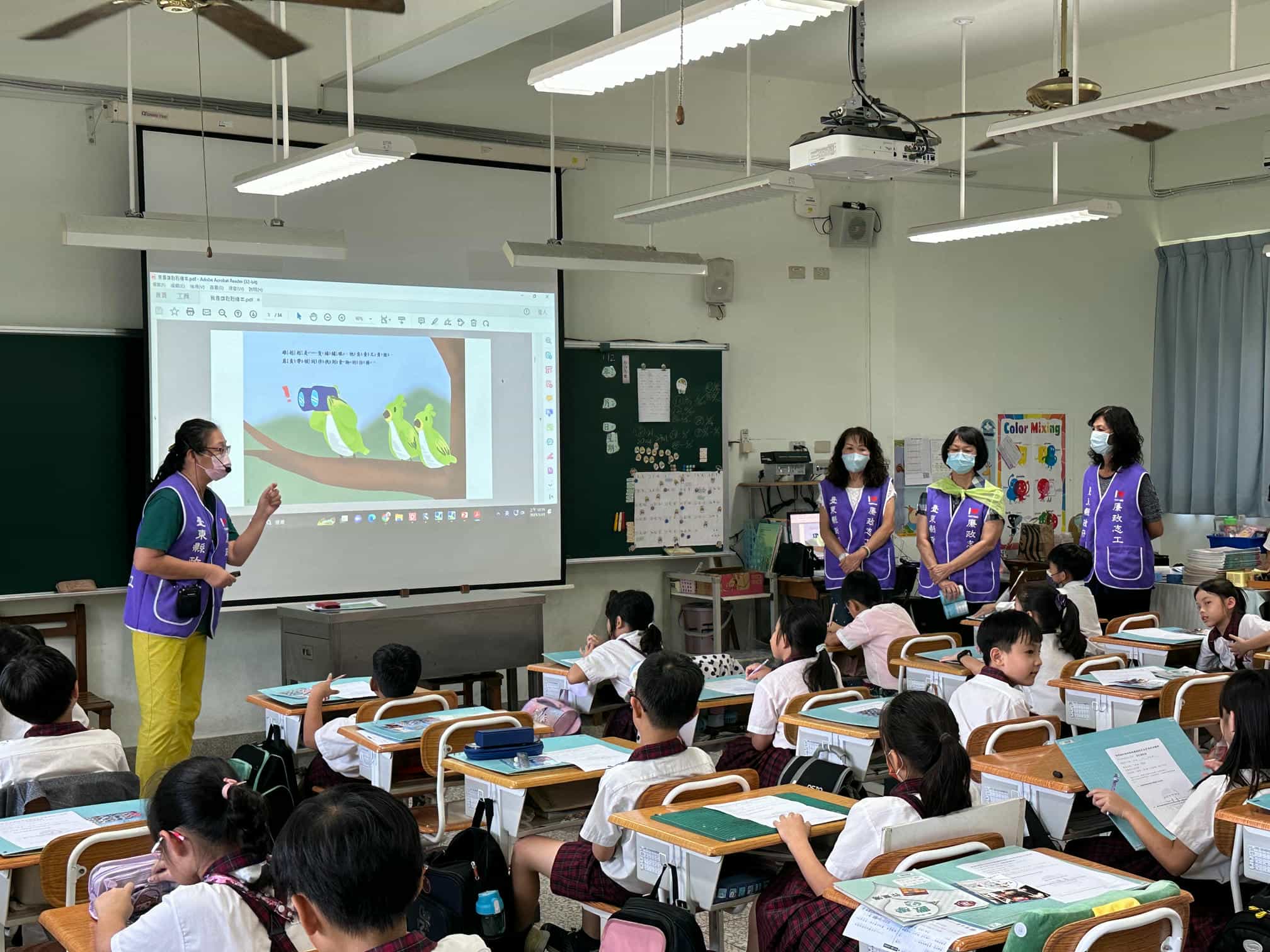 臺東縣政府廉政志工隊5月前進校園宣講廉潔教育故事112年5月25日臺東縣政府廉政志工隊前進臺東縣臺東市馬蘭國民小學說廉潔教育故事