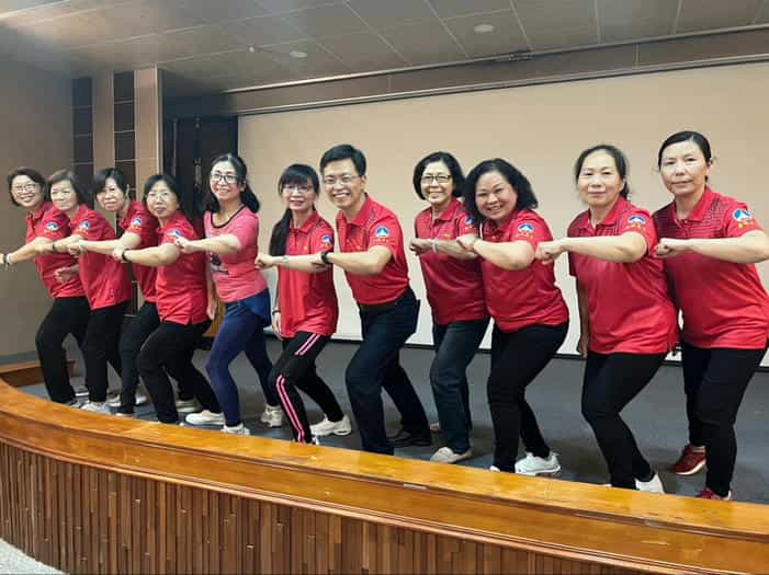 跨域交流 精進培力 金門縣政府政風處攜手廉政志工抵桃竹移地訓練金門縣政府廉政志工隊跨域交流出發前夕的綵排