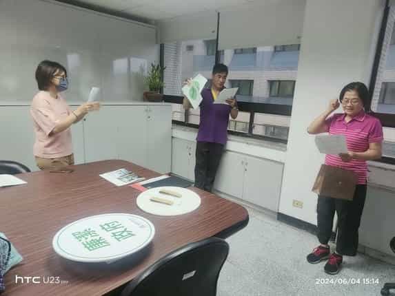 桃園市政府政風處理113年廉政短劇快閃系列宣導活動桃園市政府秘書處廉政志工短劇排練