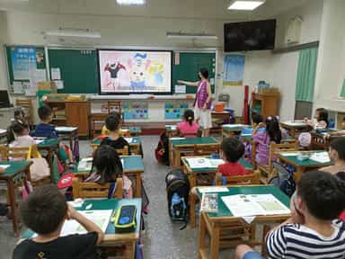 桃園市政府政風處辦理「113年校園廉潔說故事系列共讀活動」中山國民小學