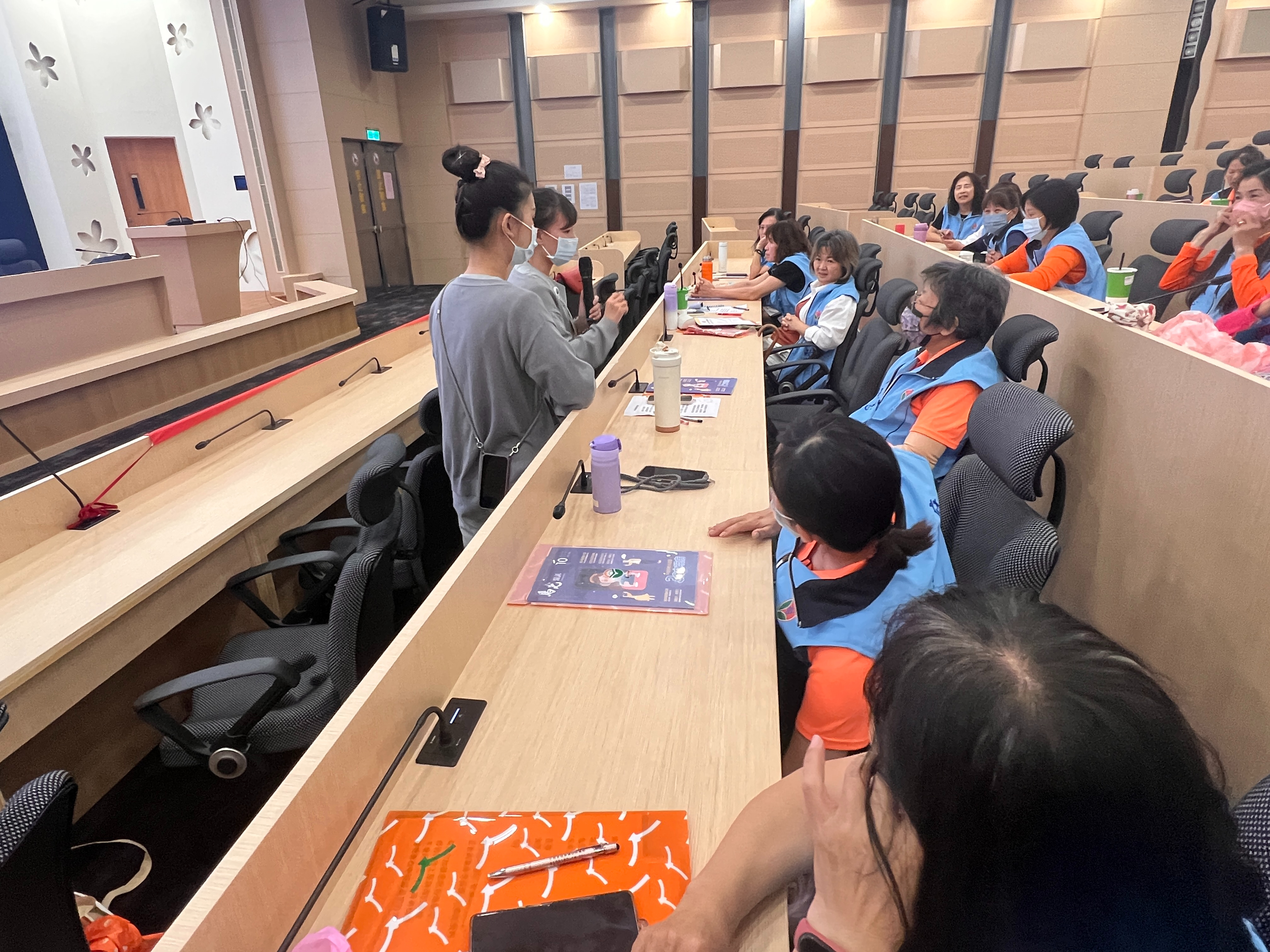 苗廉志工114年度專業訓練課程強化廉政知能與自我價值有獎徵答。